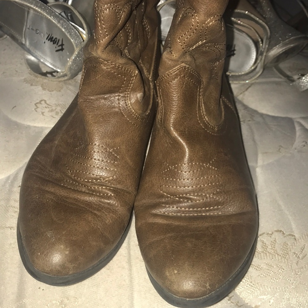 Boots